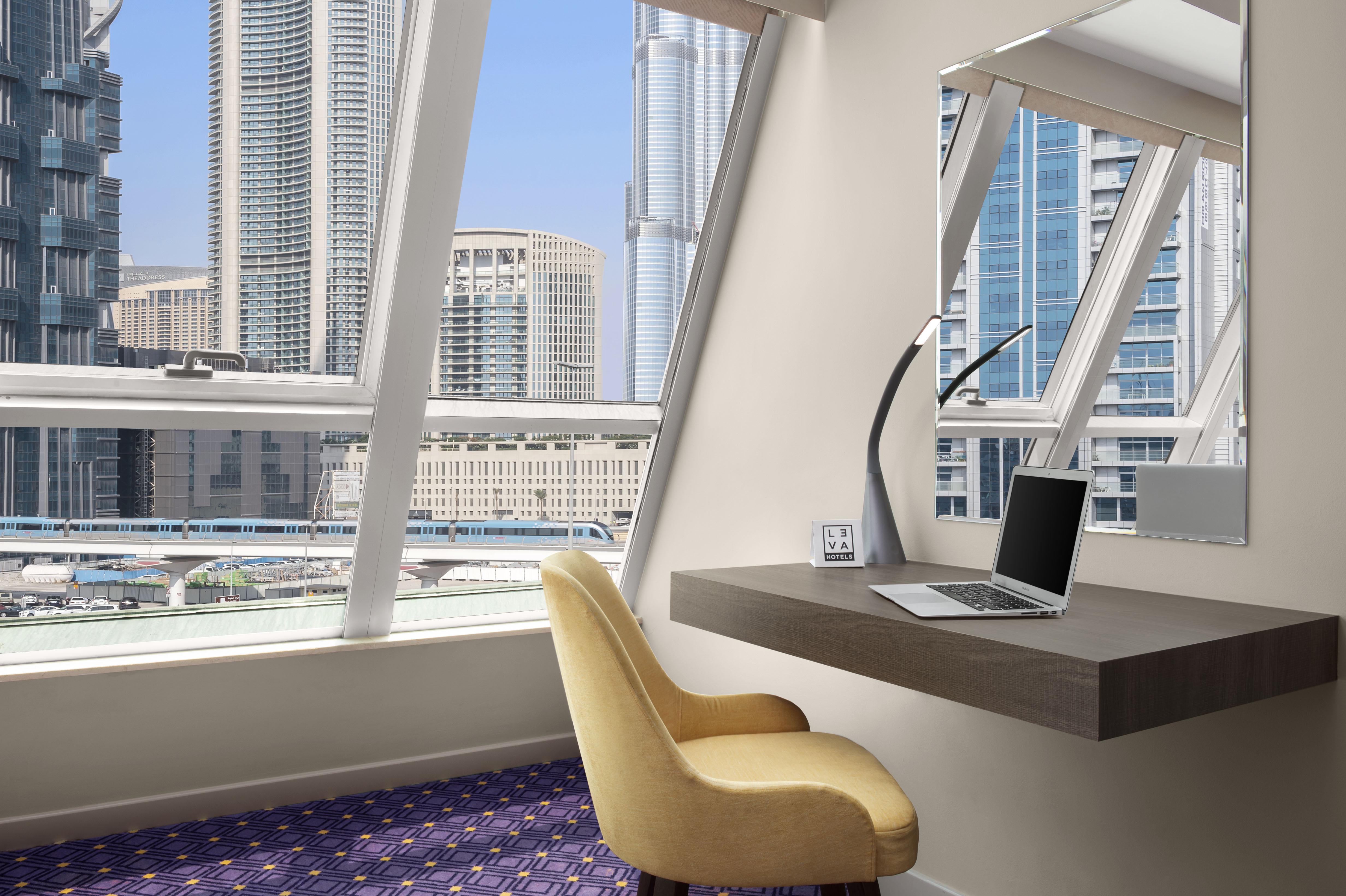 Leva Hotel Mazaya Centre Dubai Bagian luar foto