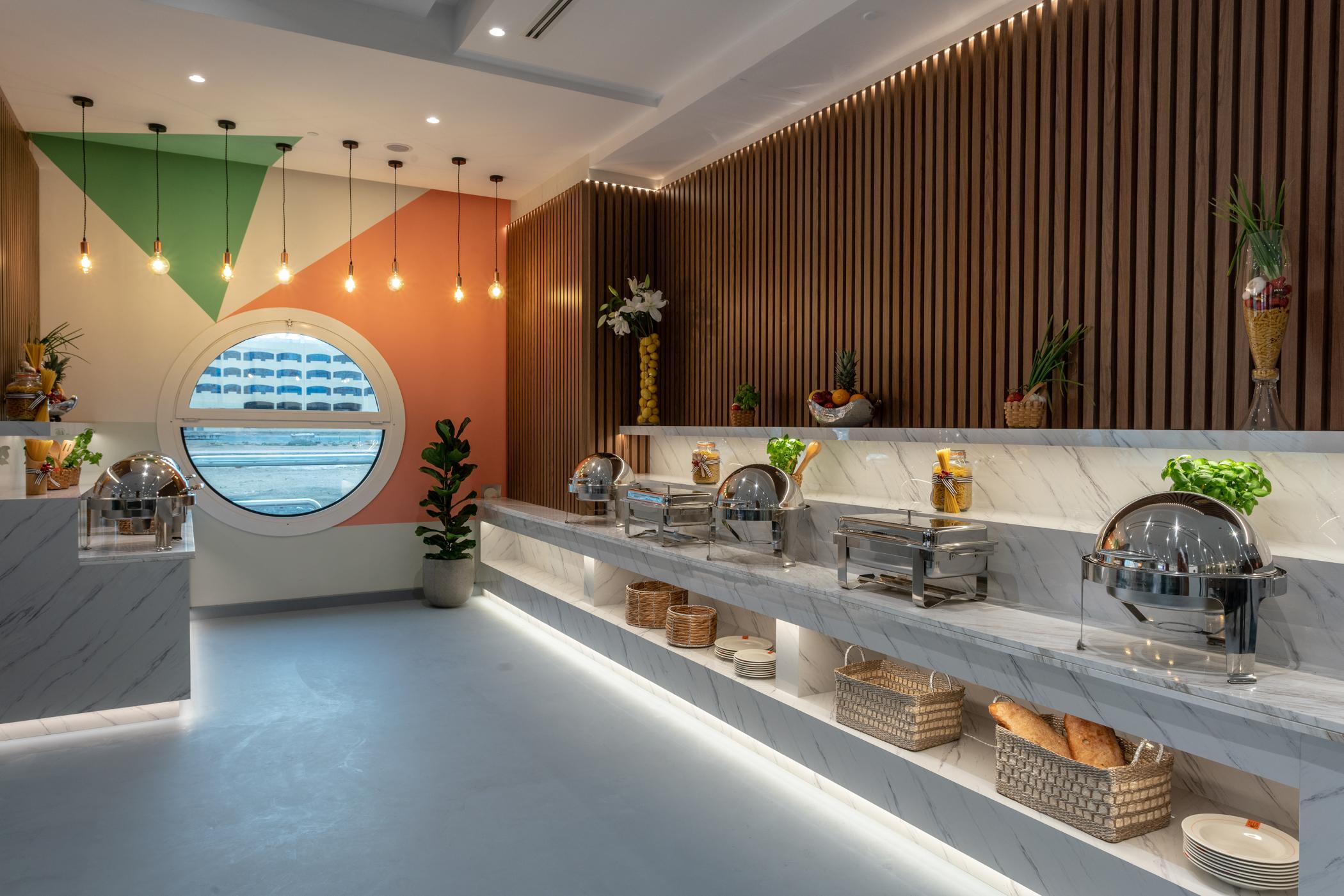 Leva Hotel Mazaya Centre Dubai Bagian luar foto
